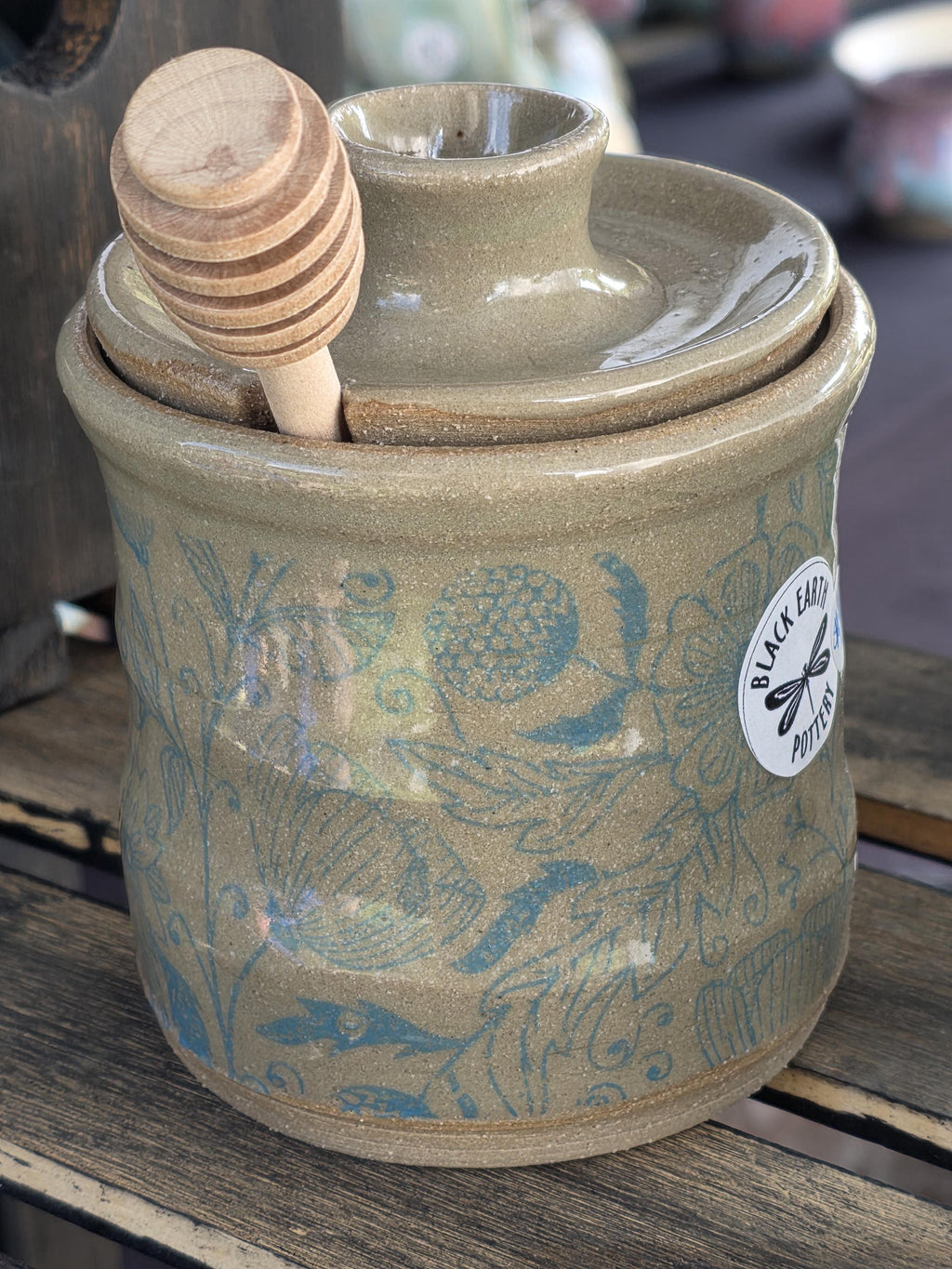 Handmade Ceramic Honey Pot with Wooden Dipper - 12 oz