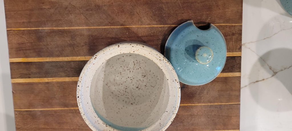 Honey Pots handmade ceramic pottery