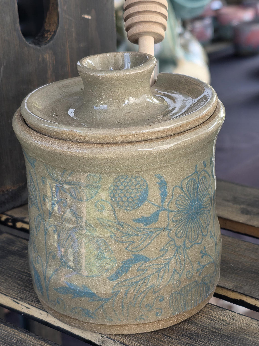 Handmade Ceramic Honey Pot with Wooden Dipper - 12 oz
