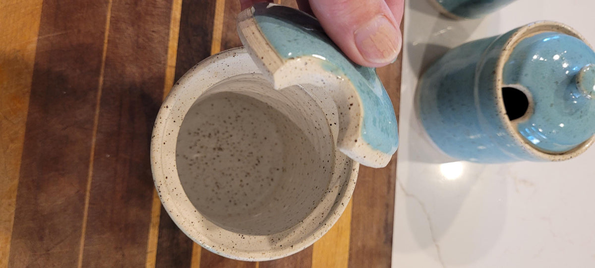 Honey Pots handmade ceramic pottery